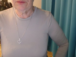 Erotikus videocsevegés MadamSG