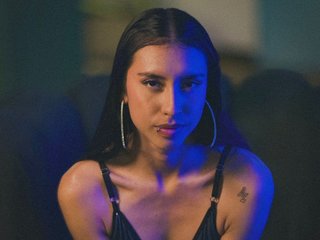 Erotikus videocsevegés maddie11