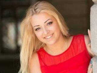 Erotikus videocsevegés magicblond