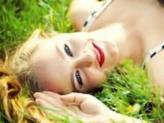 Erotikus videocsevegés magicray