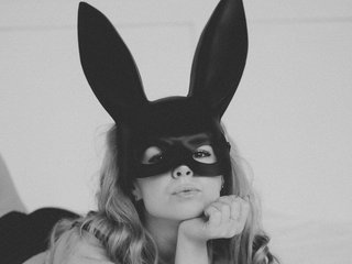 Erotikus videocsevegés Magn1ficul