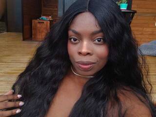 Erotikus videocsevegés maiacharris