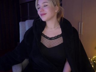 Erotikus videocsevegés MaksyBlonda