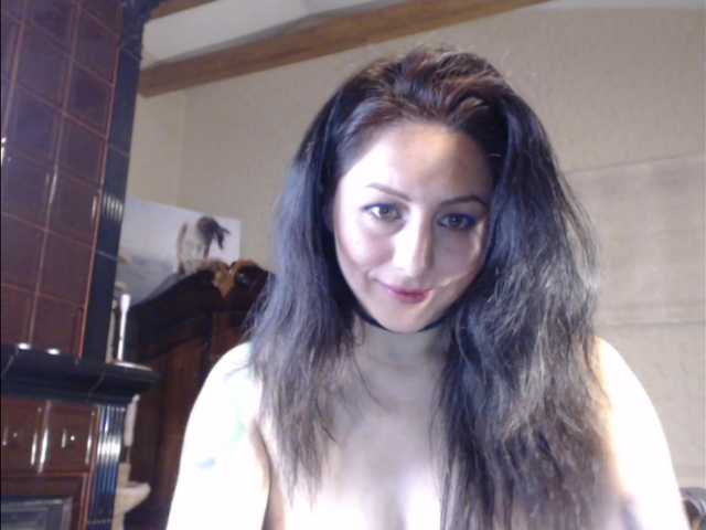 Fényképek malakmente open cam 20 tokens / finger in ass 50 tokens/ fuck pussy 100 tokens/ naked 200 tokens