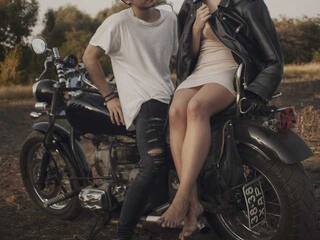 Erotikus videocsevegés AleksaMeLion