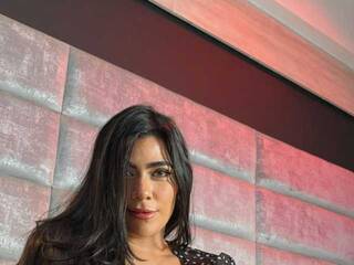 Erotikus videocsevegés Manissha