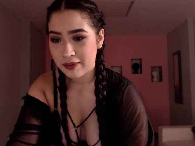 Fényképek ManuelaFranco I feel so hot to day and you ? ♥@Goal Squirt 399♥ blowjob 70♥ Flash Pussy 40♥ @PVT Open ♥ [none]