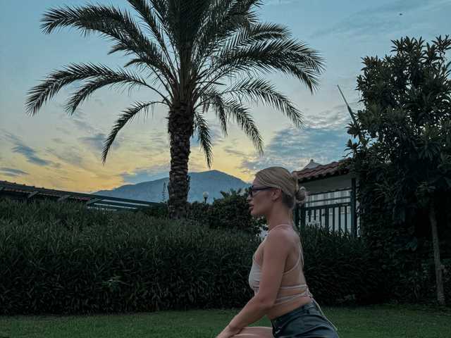 A profil fényképe Manymoney1