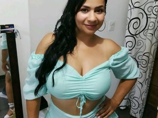 Erotikus videocsevegés VALENTINA390