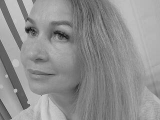 Erotikus videocsevegés MARIA777A