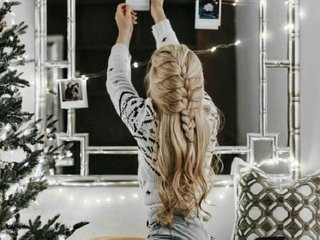 Erotikus videocsevegés Marichka-seksigirl