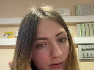 Erotikus videocsevegés Mariiis