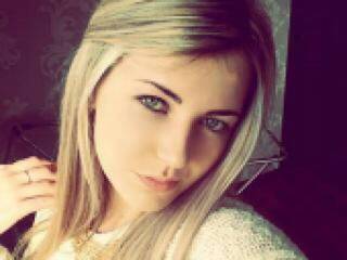 Erotikus videocsevegés marinaa011