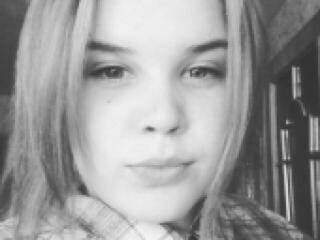 Erotikus videocsevegés marine95