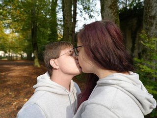 Erotikus videocsevegés MarioKatrin