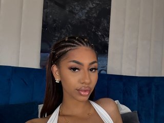 Erotikus videocsevegés MarisaD