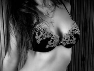 Erotikus videocsevegés Marlena18