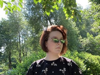 Erotikus videocsevegés MarloMadz