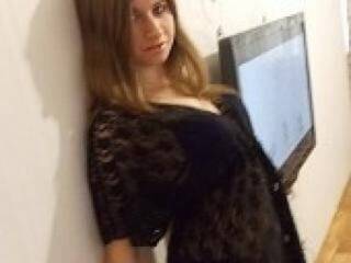 Erotikus videocsevegés marrllen