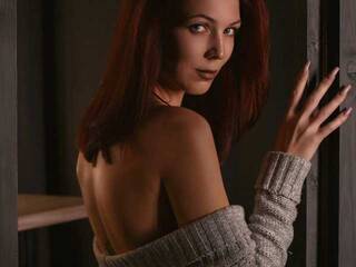 Erotikus videocsevegés Mary-Raspberry