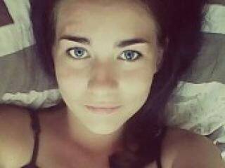 Erotikus videocsevegés marymarlin