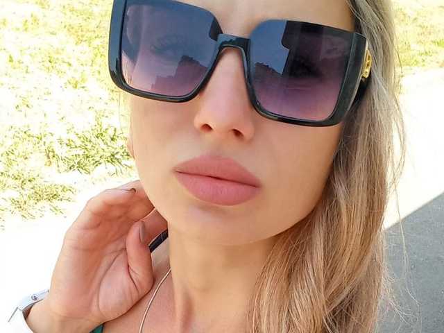 A profil fényképe LELIKKISS