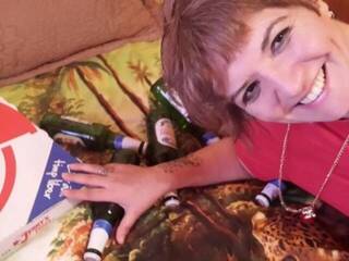 Erotikus videocsevegés matureshow4u