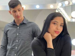 Erotikus videocsevegés Max-and-Hanna