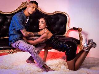 Erotikus videocsevegés MaxandAnnie