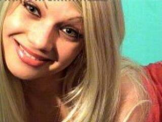 Erotikus videocsevegés maximmadiva