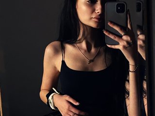 Erotikus videocsevegés Maya888