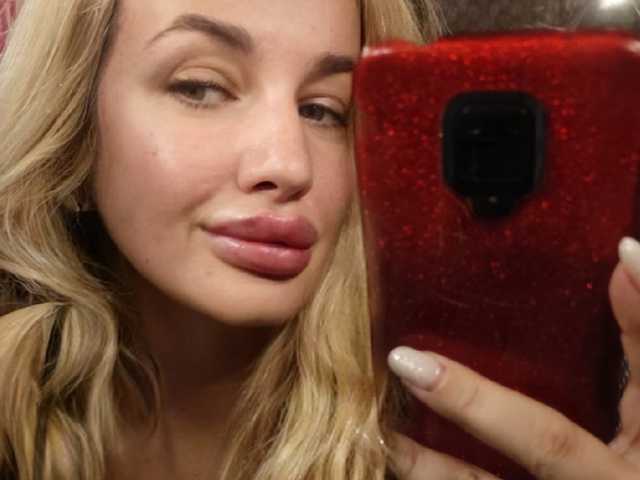 A profil fényképe MayaMonroe