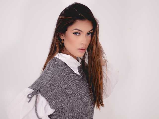 A profil fényképe MayaRivera