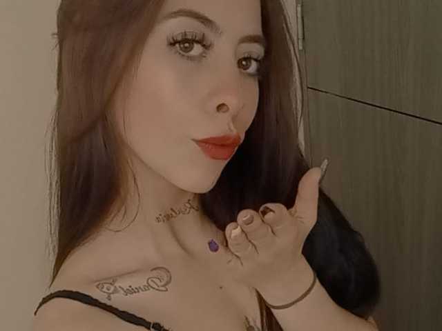 A profil fényképe Mazikeenx