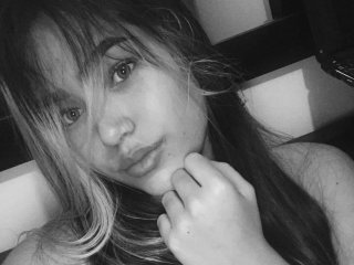 A profil fényképe meghan-gomez