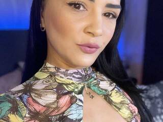 Erotikus videocsevegés MelaniaSpike