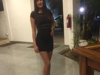 Erotikus videocsevegés melaniscat