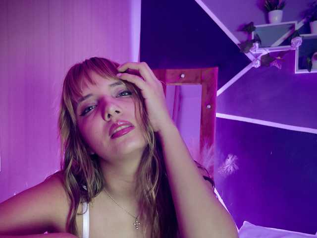 A profil fényképe melany-suggar