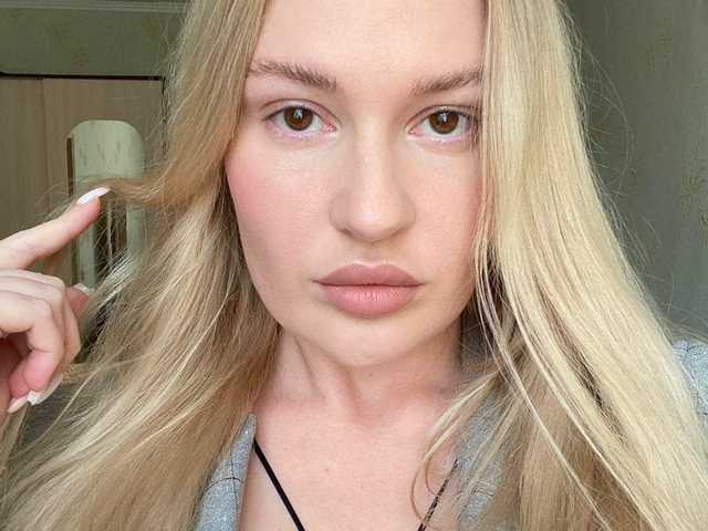 A profil fényképe FemdomJOI