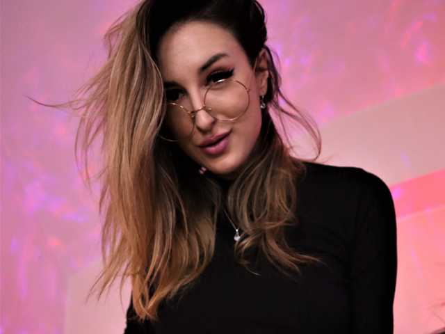 A profil fényképe melinastyles
