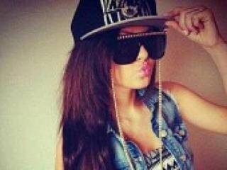 Erotikus videocsevegés melisssaa7