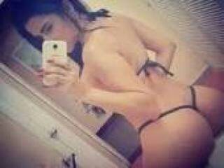 Erotikus videocsevegés melodrama01