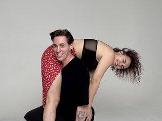 Erotikus videocsevegés Melodycouple