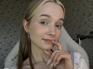Erotikus videocsevegés MimiMashka
