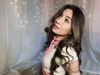 Erotikus videocsevegés MeridaDi