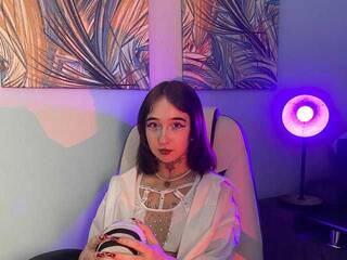 Erotikus videocsevegés MeyShan