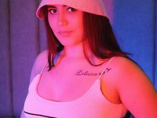 Erotikus videocsevegés Mia-Monroe