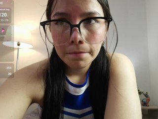 Erotikus videocsevegés MIA-MORALEZ