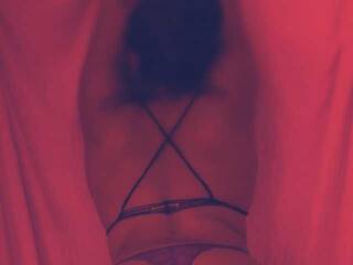 Erotikus videocsevegés Mia023