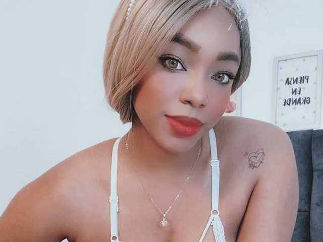 A profil fényképe MiaBigBoobs